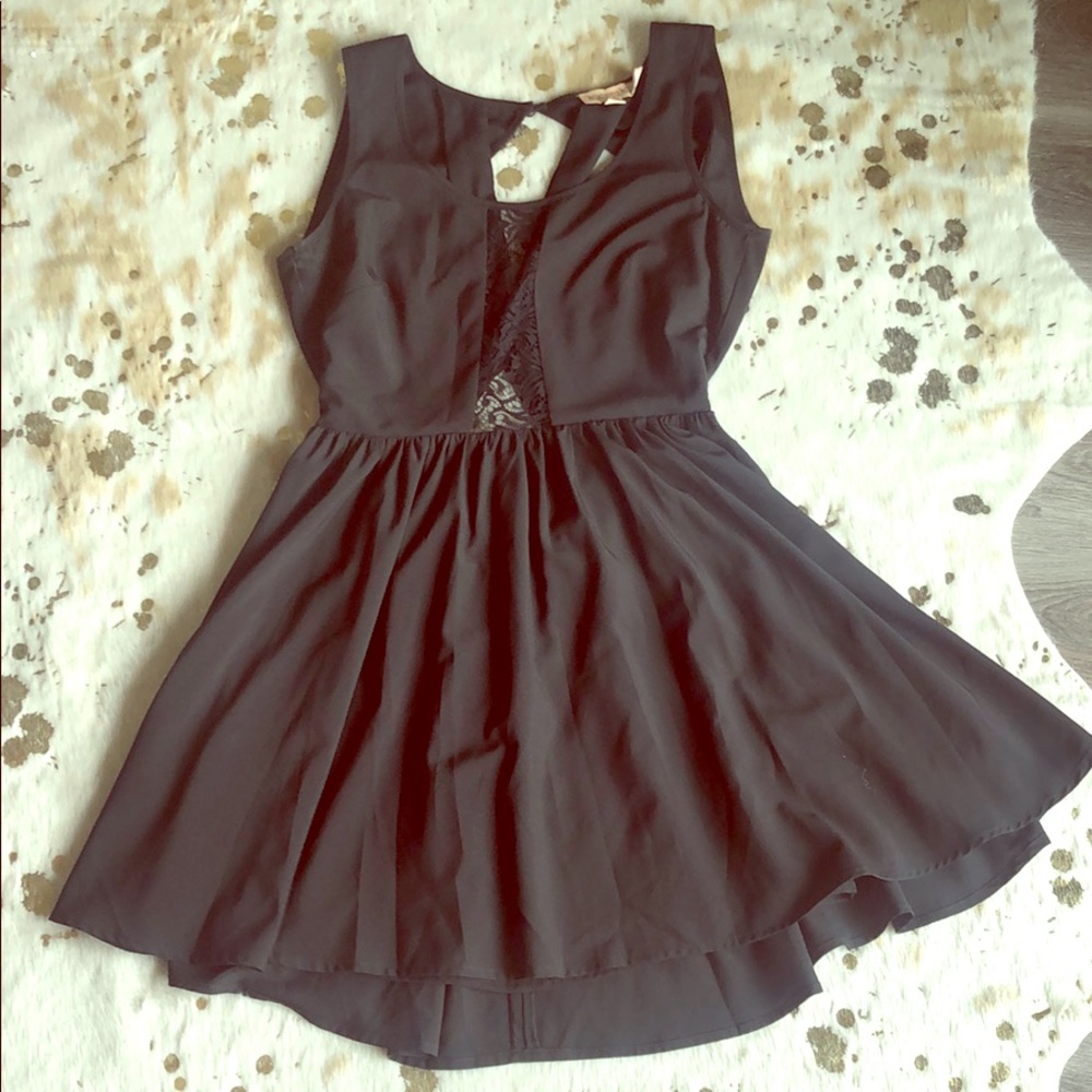 Keepsake The Label black and lace dress